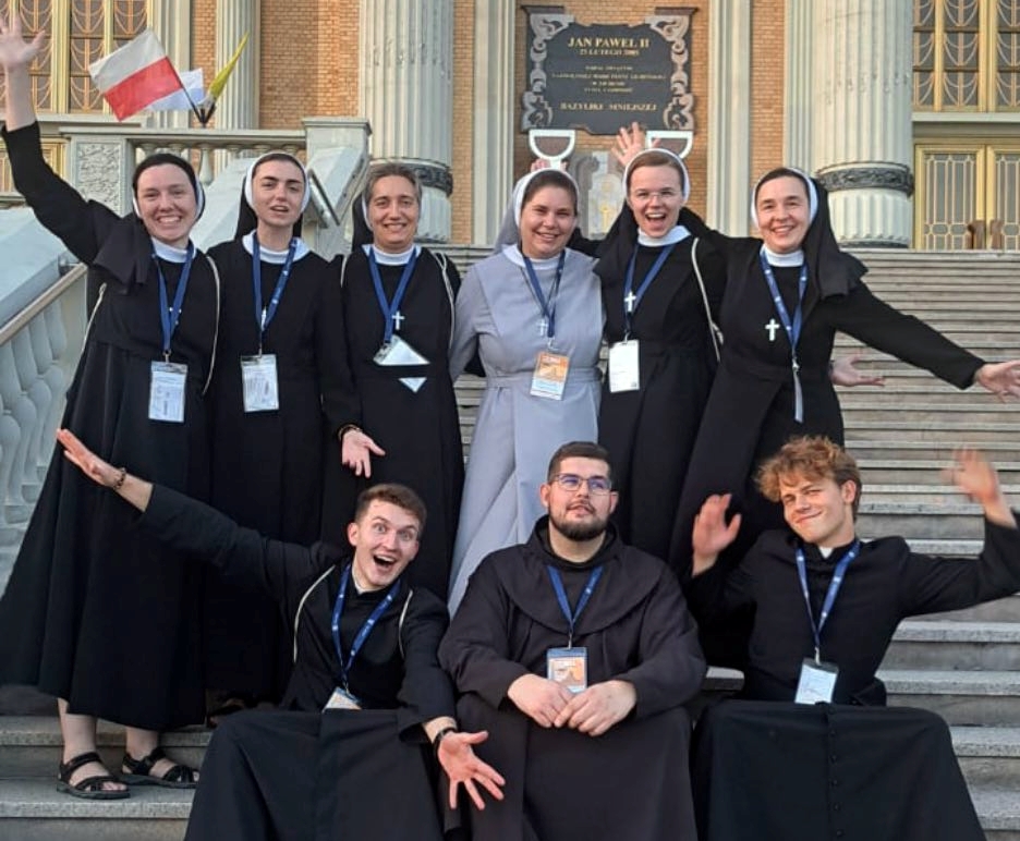 Młodzi konsekrowani Licheń (fot. Facebook / Młodzi Konsekrowani)